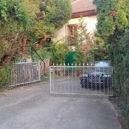 Petit St George 100Mt Du Lac A 蒙特勒 外观 照片